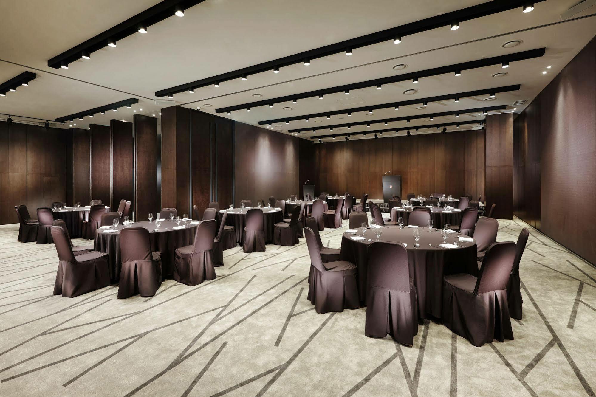 Ramada By Wyndham Gunsan Hotel Екстериор снимка